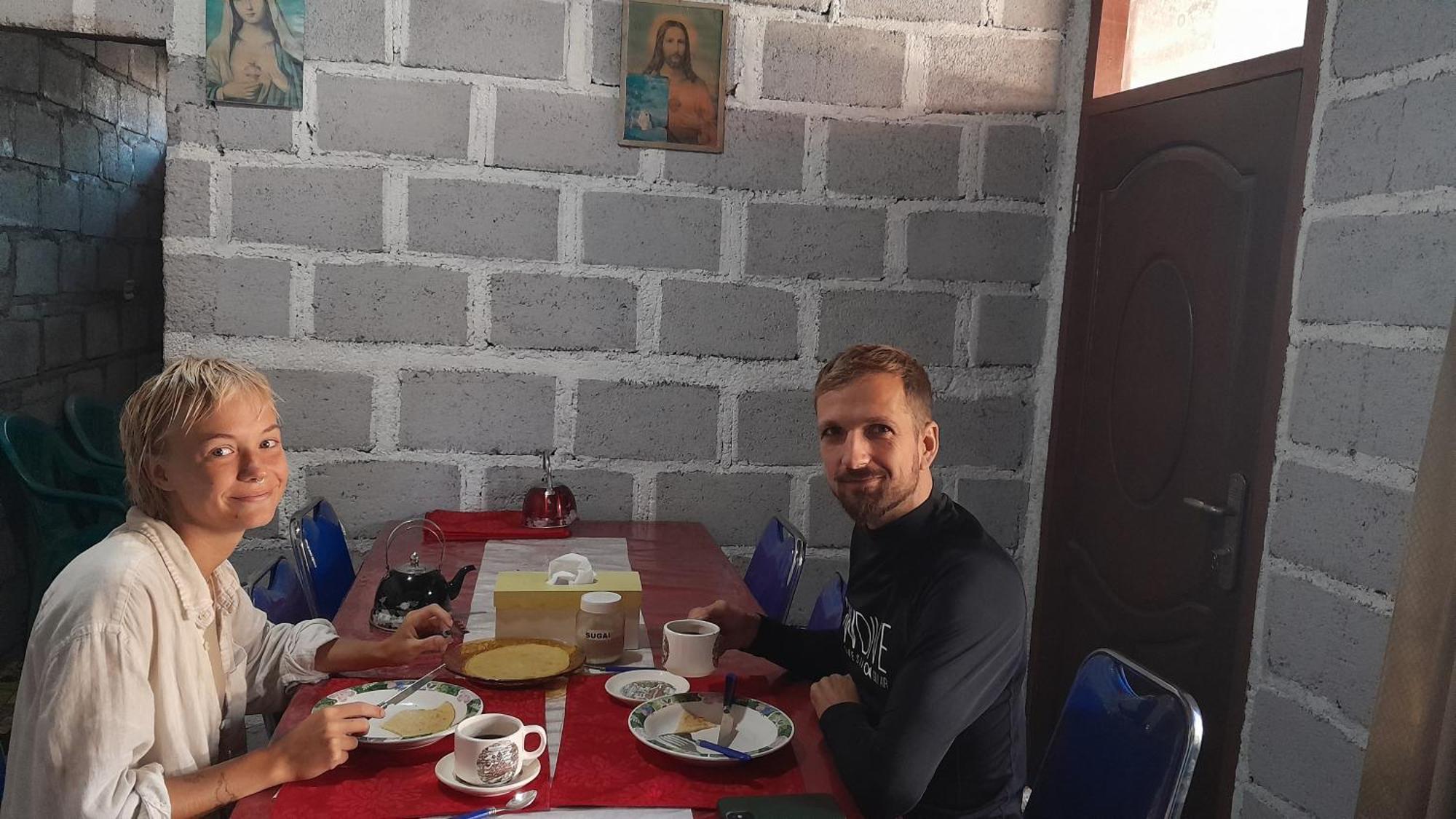 Arnolds Familly Homestay Bajawa Eksteriør billede